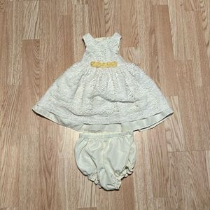 Marmellata Classics Lace Dress with Diaper Cover Size 18 Months